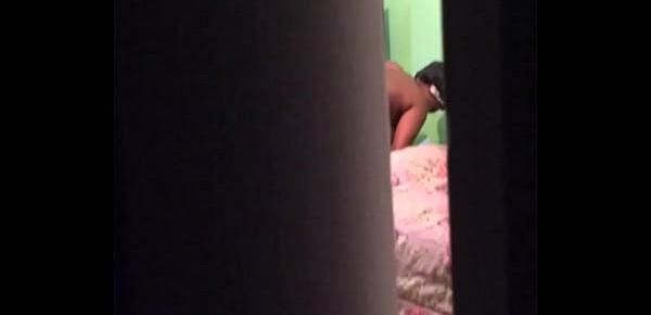  Spying on some ass while she on the phone